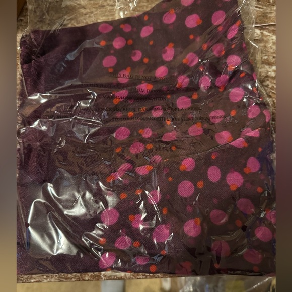 Vera Bradley scarf - Picture 1 of 5